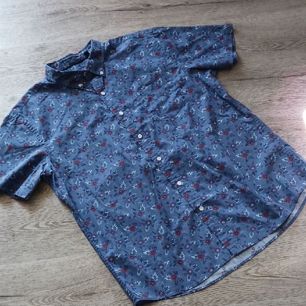 Izod Blue Casual Button Down Shirt with Abstract Pattern XL NWOT